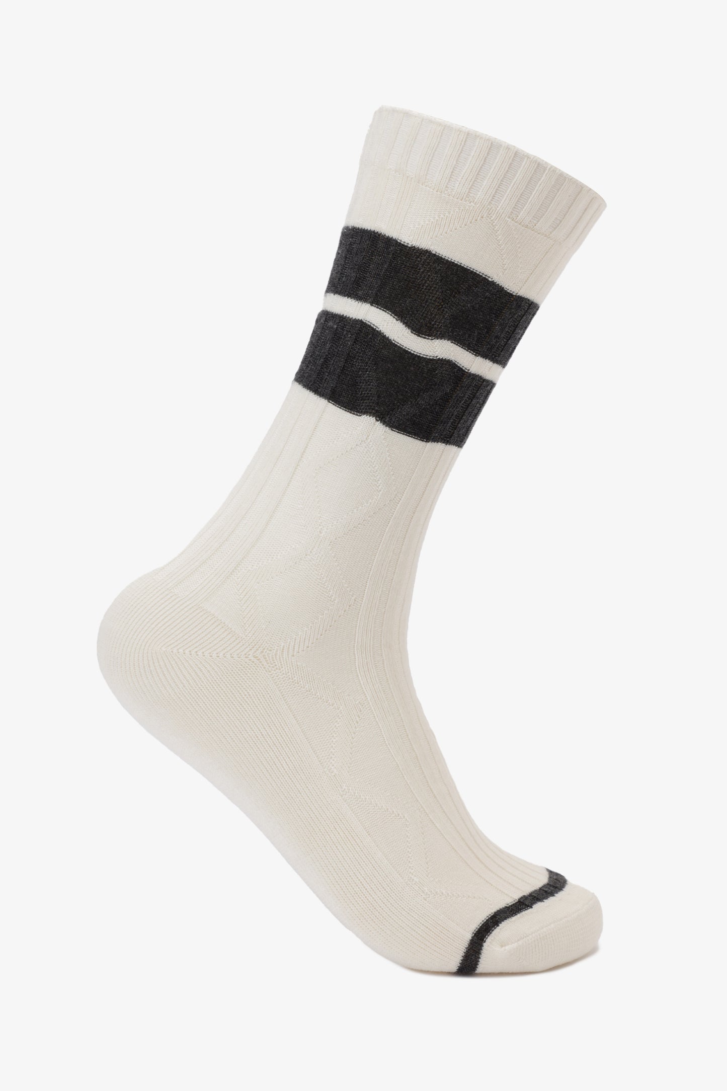 Cable Knit Long Socks