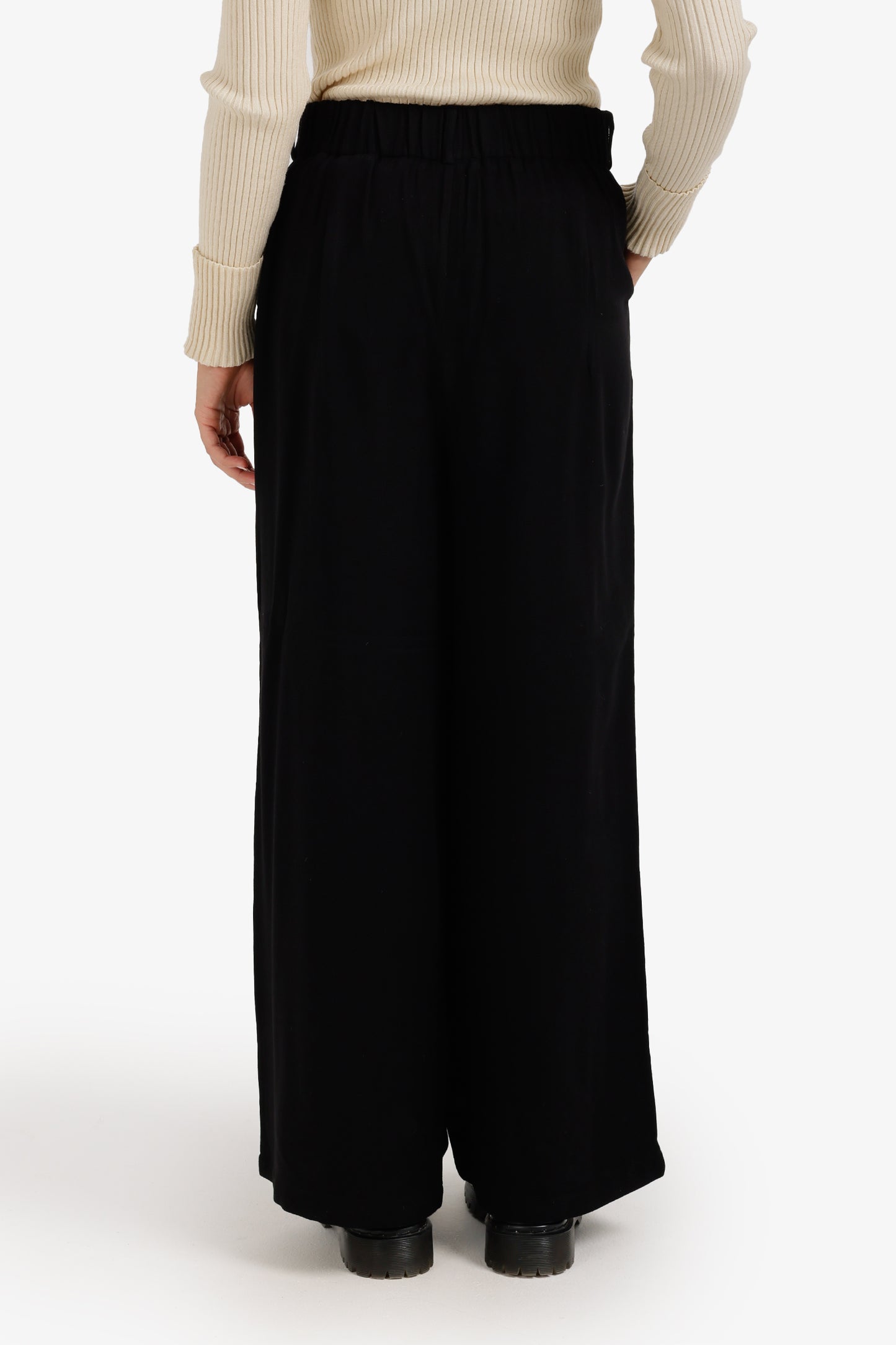 Flowy High-Waist Pants