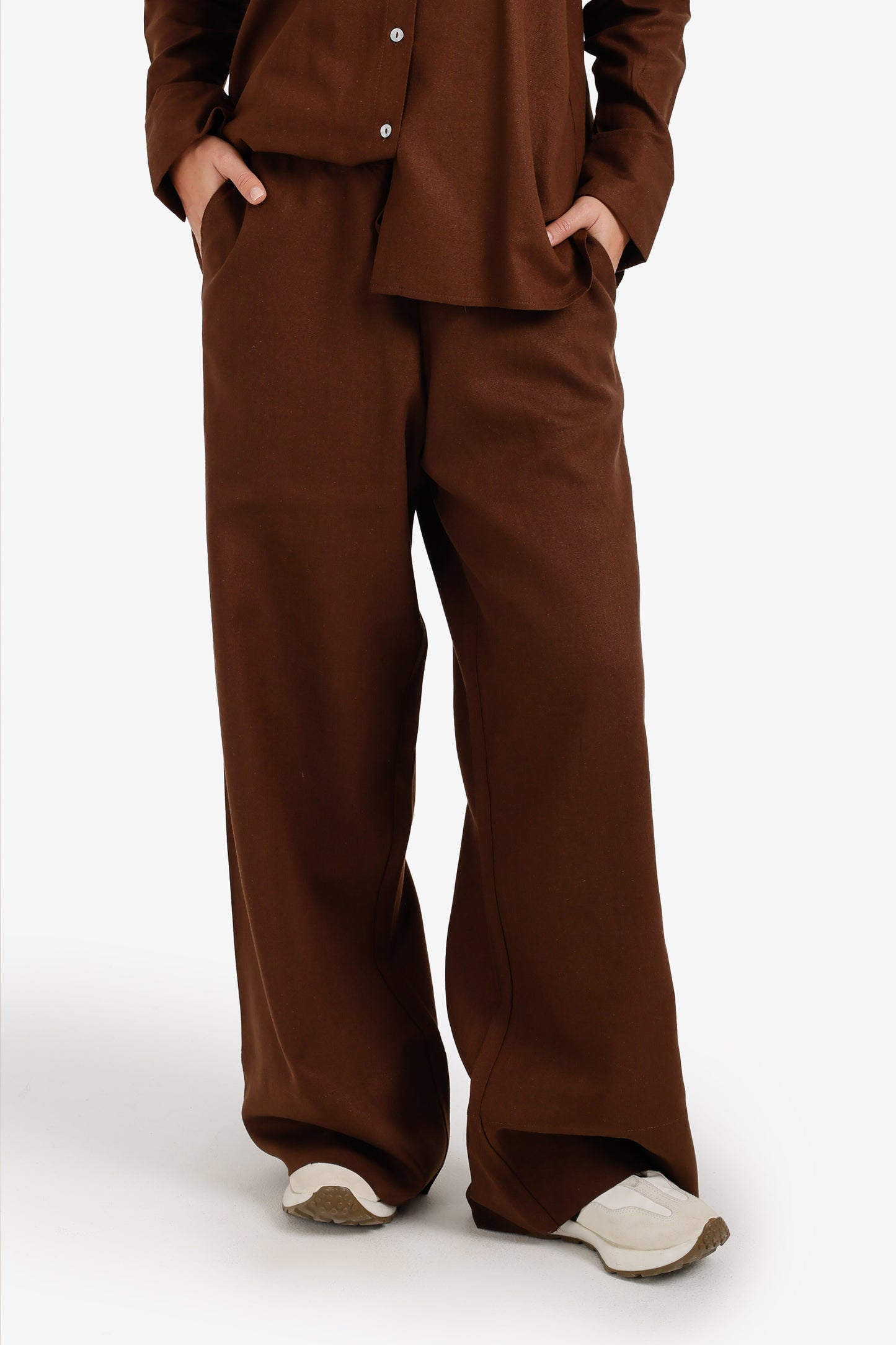 Relaxed Wide-Leg Pants