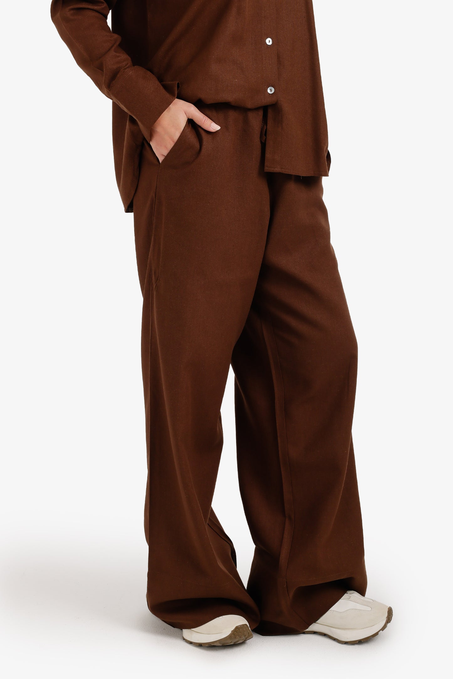 Relaxed Wide-Leg Pants