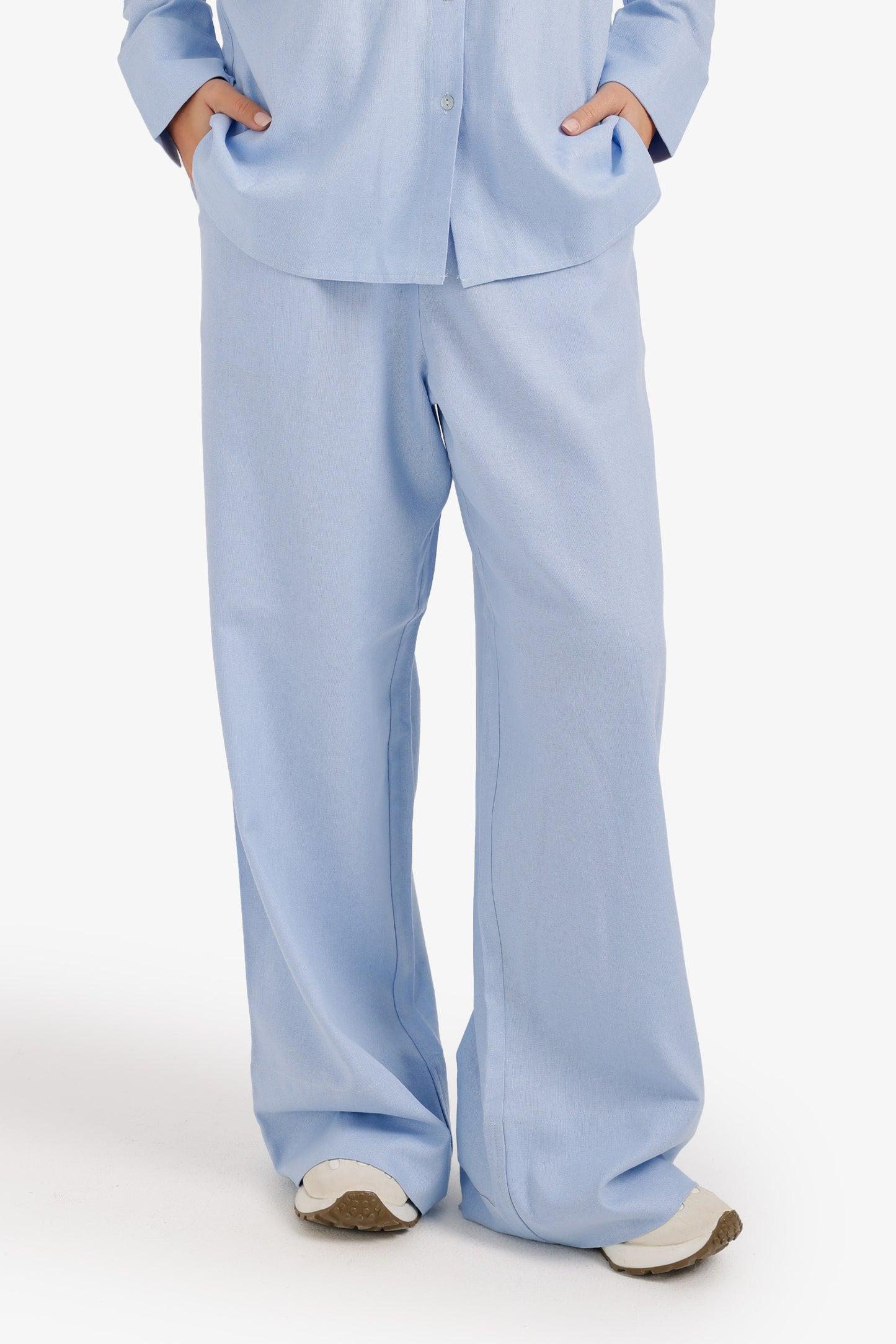 Relaxed Wide-Leg Pants