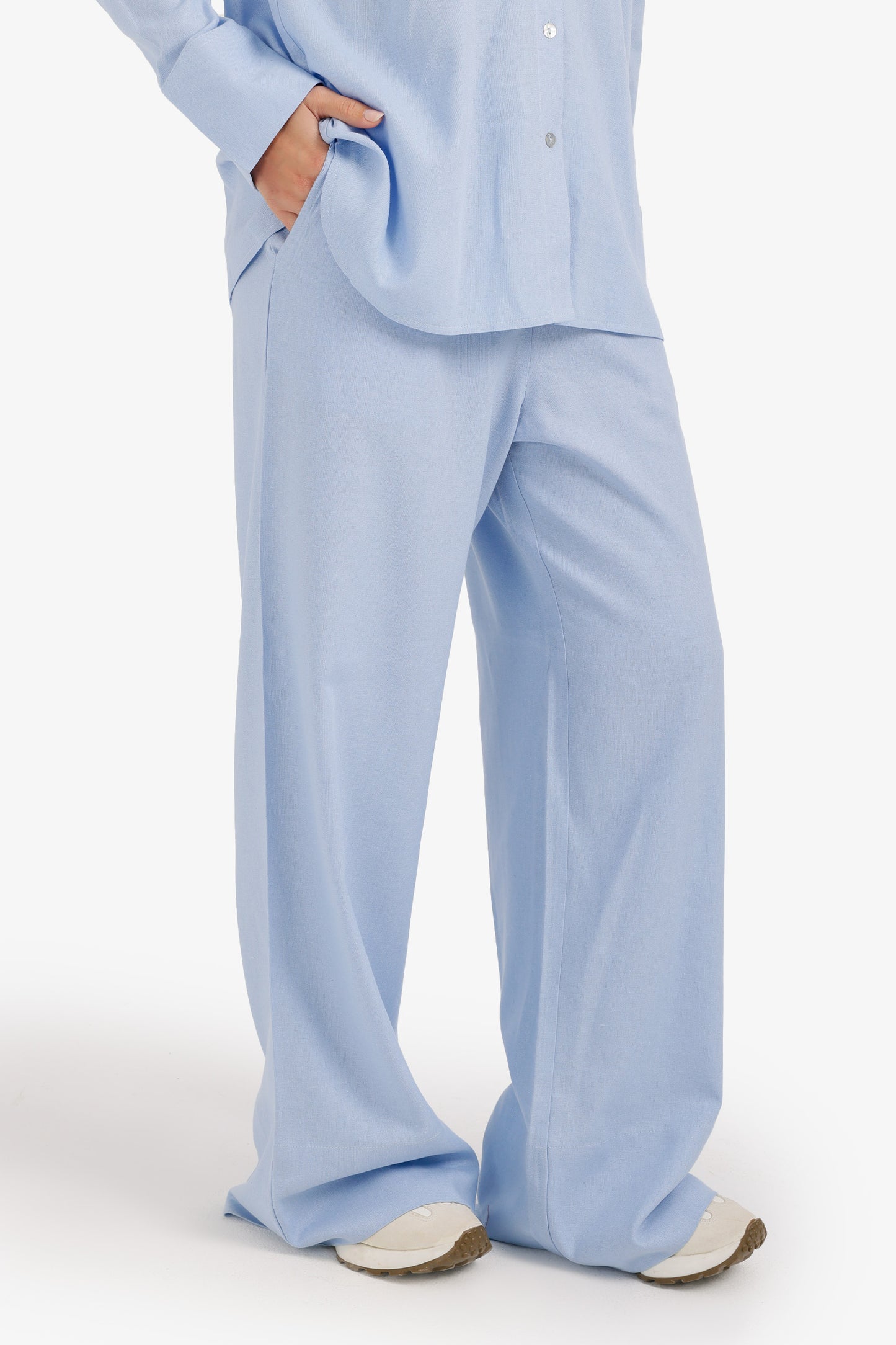Relaxed Wide-Leg Pants