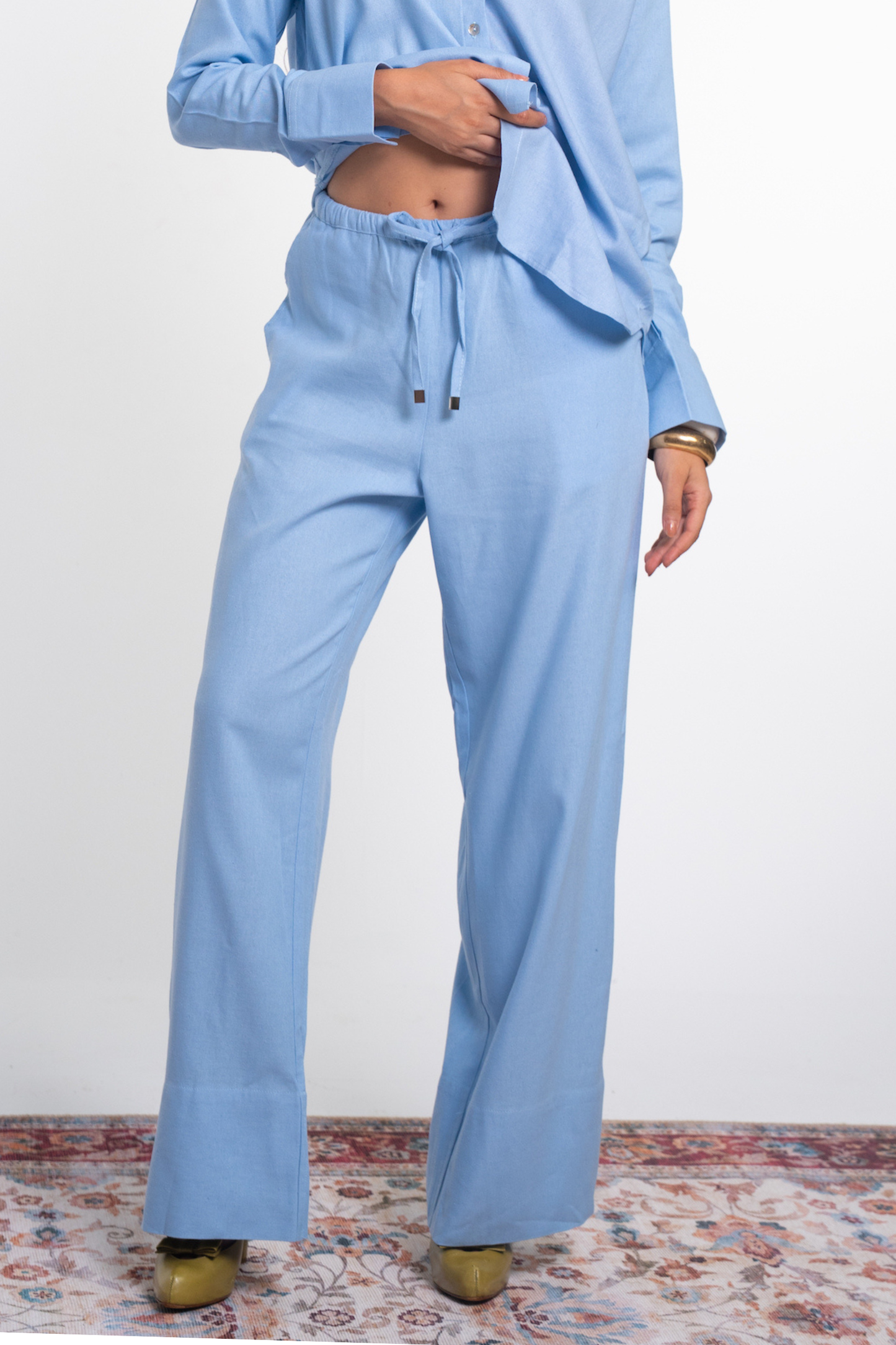 Relaxed Wide-Leg Pants