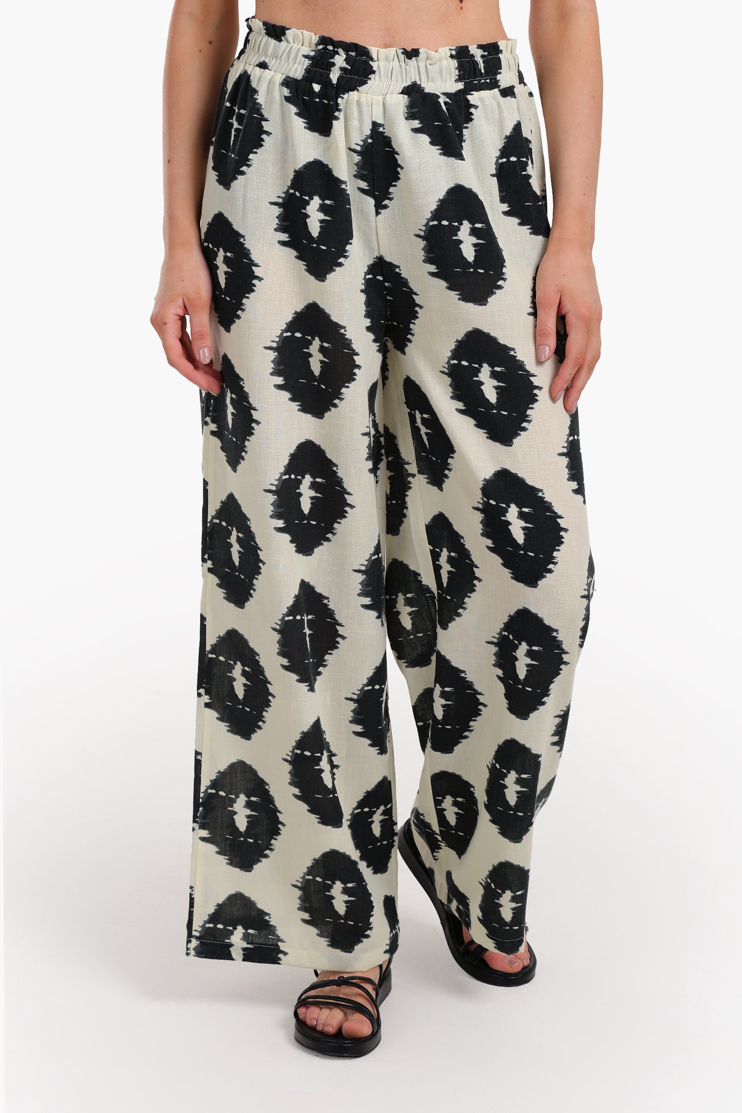 Chic Black & White Printed Pants