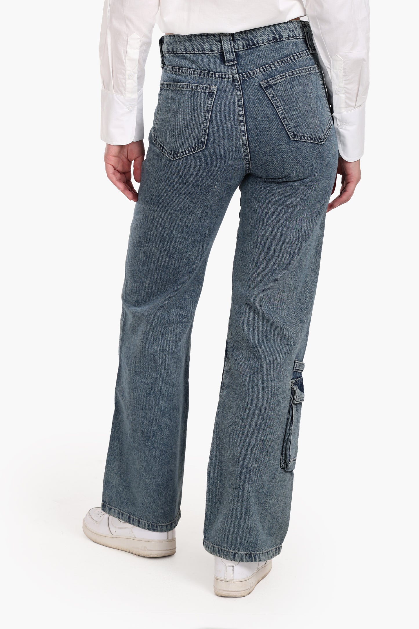 Straight Cut Cargo Jeans