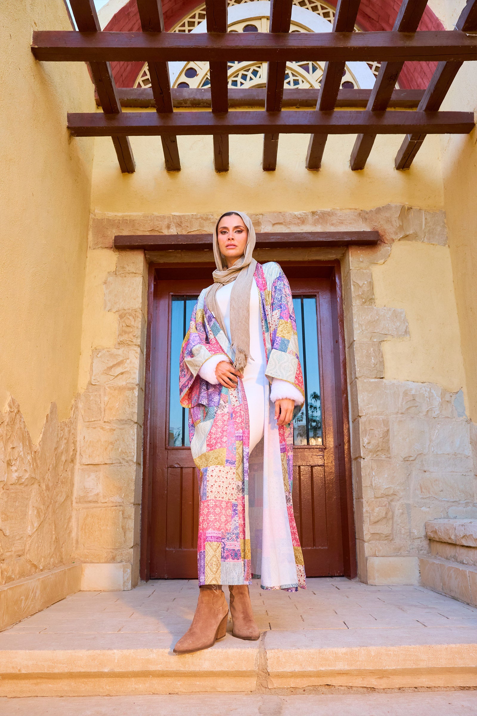 كيمونو كلاسيكي بتصميم باتشوورك 