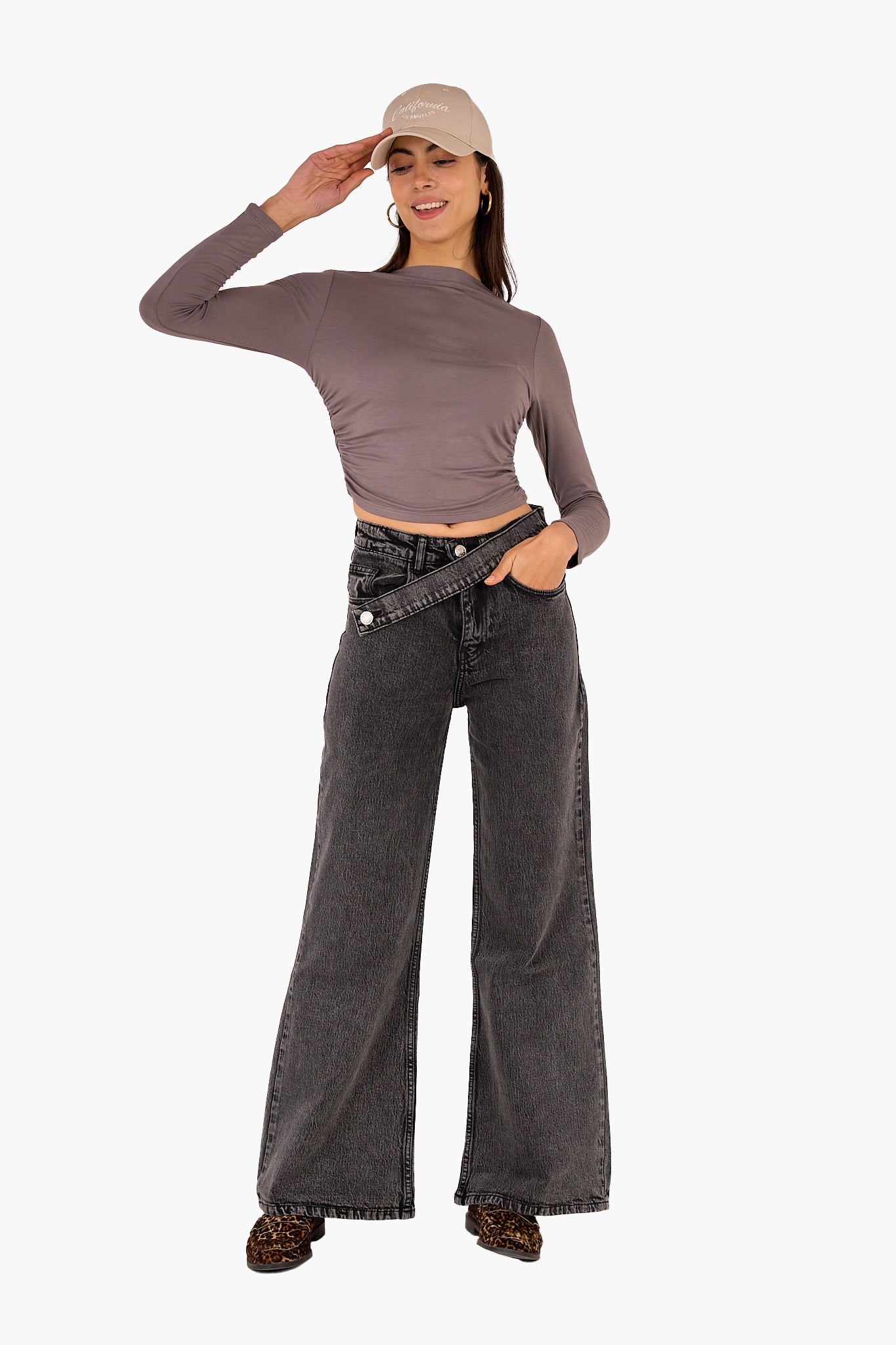 Jeans with Asymmetrical Belt