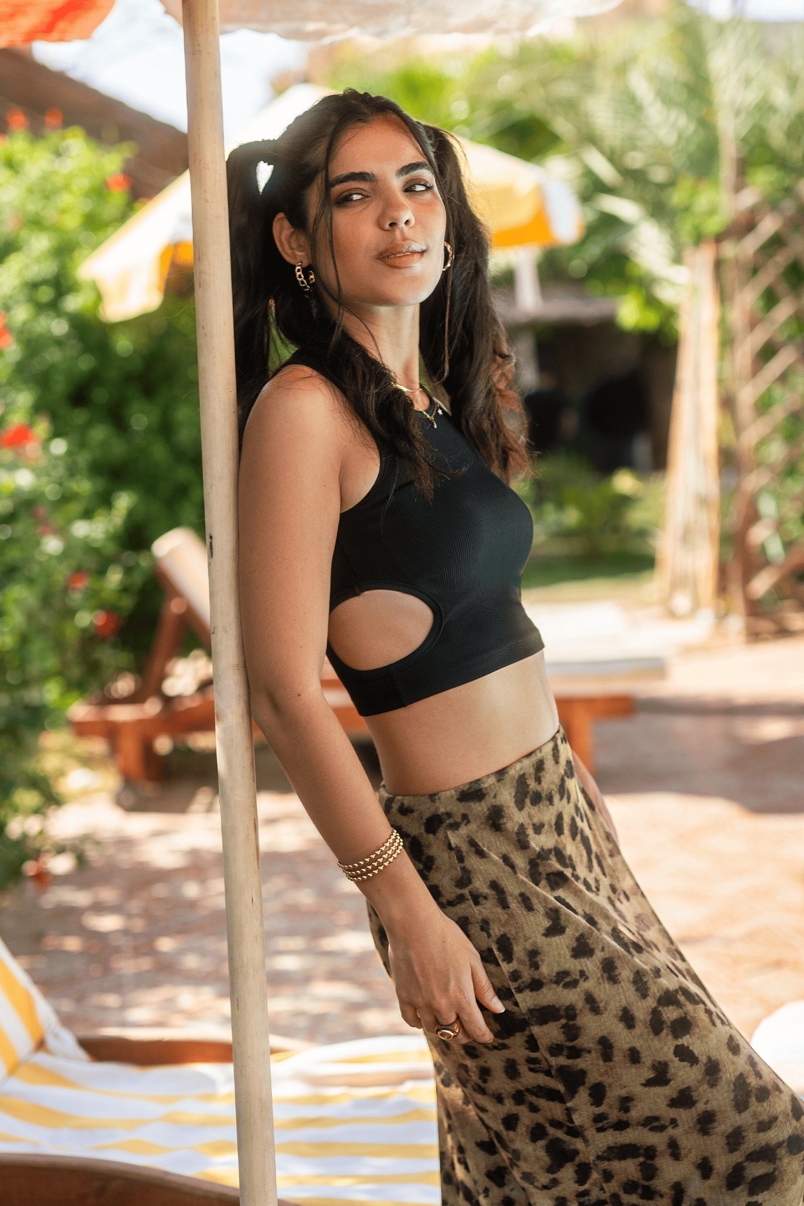 Cropped Cut-Out Ribbed Top