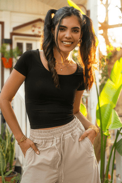 Round Neck Cropped Top