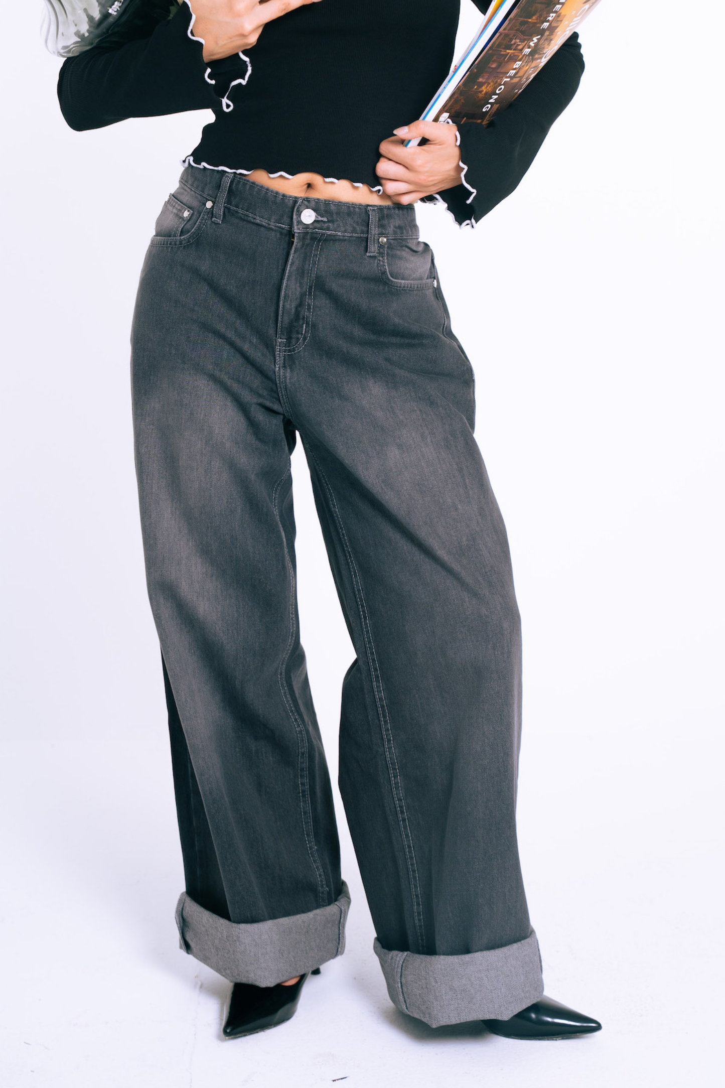 Washed Wide Jeans