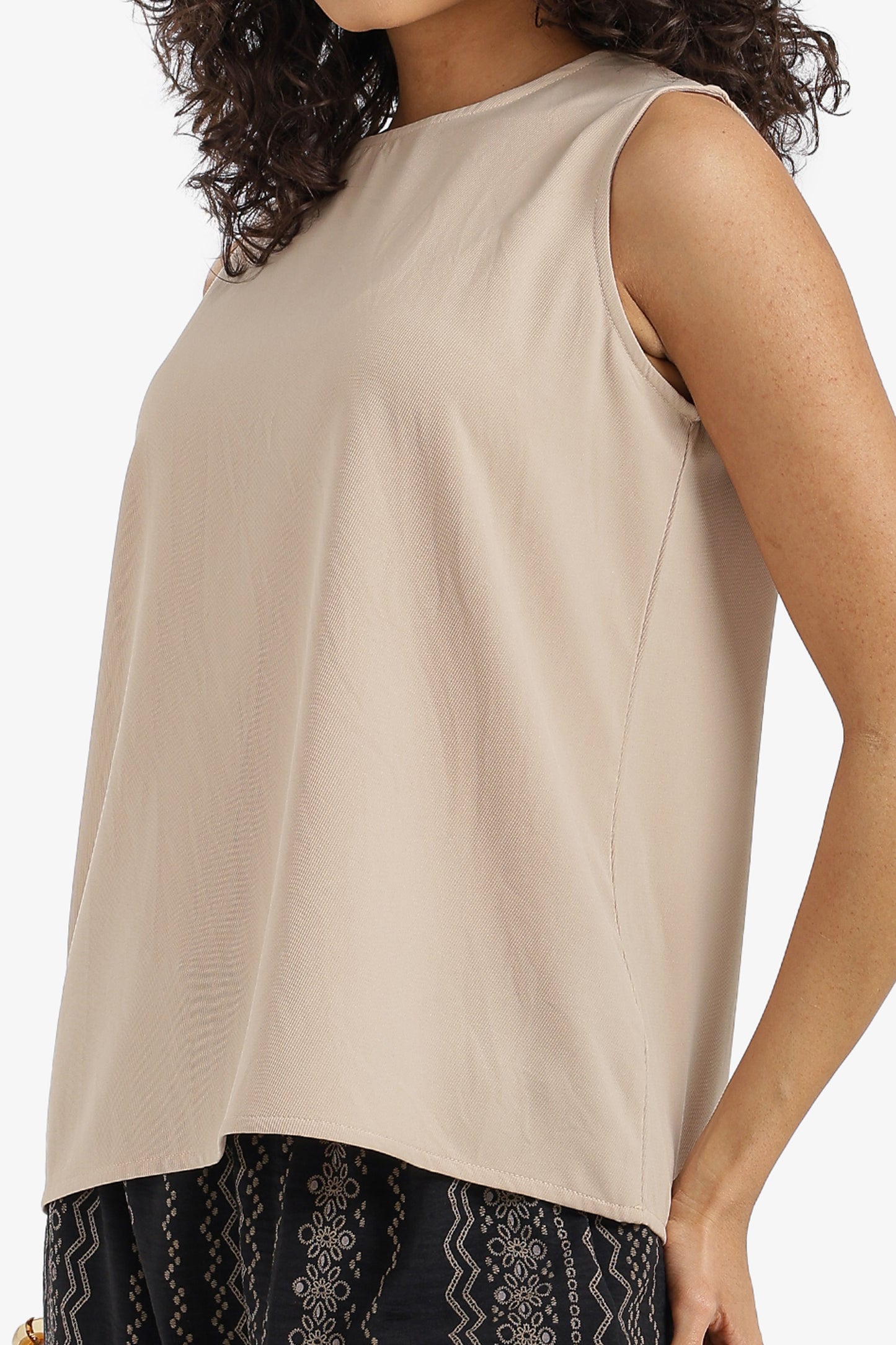 Sleeveless Viscose Blouse