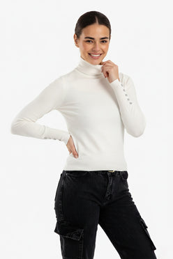 Stitched Buttoned Slim Pullover