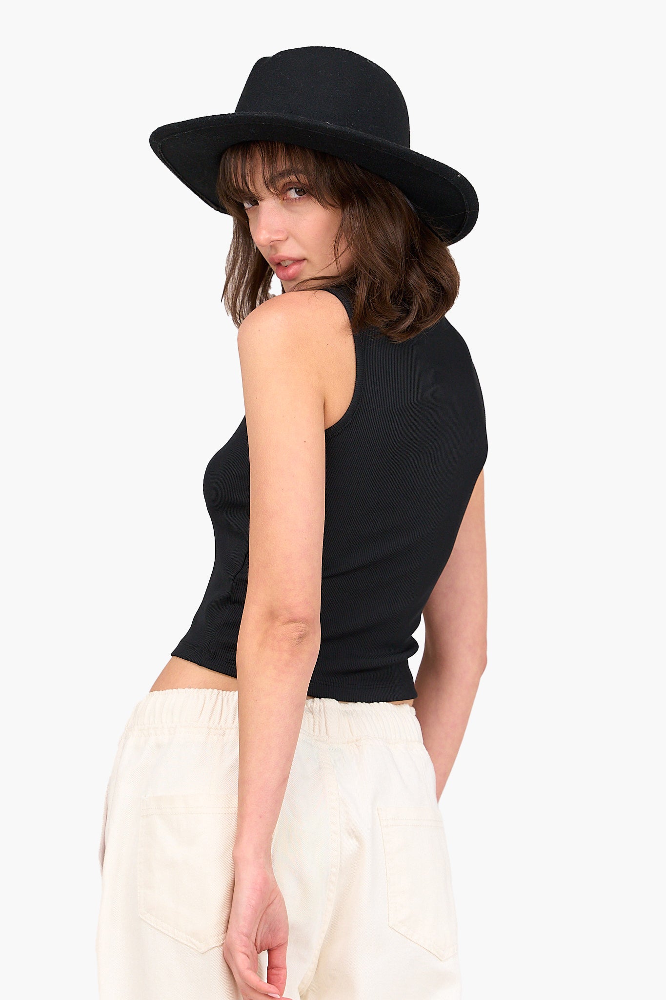 توب قصير كت مضلع